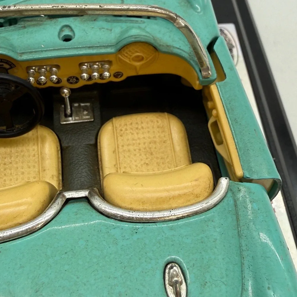 Vintage 1957 Chevrolet Corvette Diecast Model Car 1:18 Teal Fuel Injection